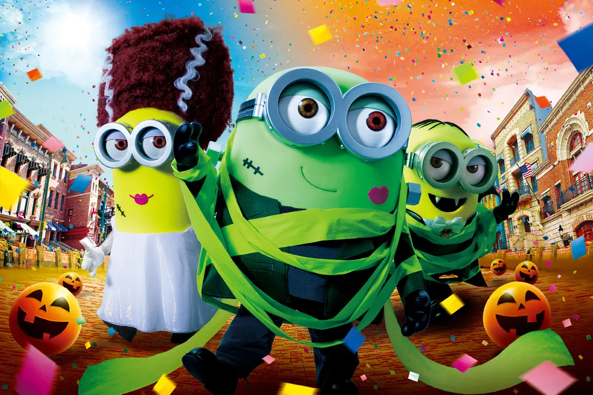 Minion Beloween Greeting: Meet the Minions in their celebratory "Beloween" costumes.