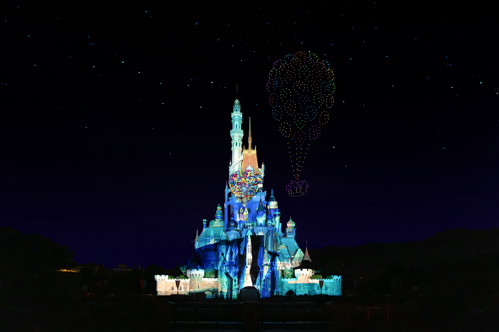 Disney Parks Blog has shared new behind-the-scenes details about “Pixar Pals Spectacular,” the new nighttime spectacular currently being performed at Hong Kong Disneyland Resort.