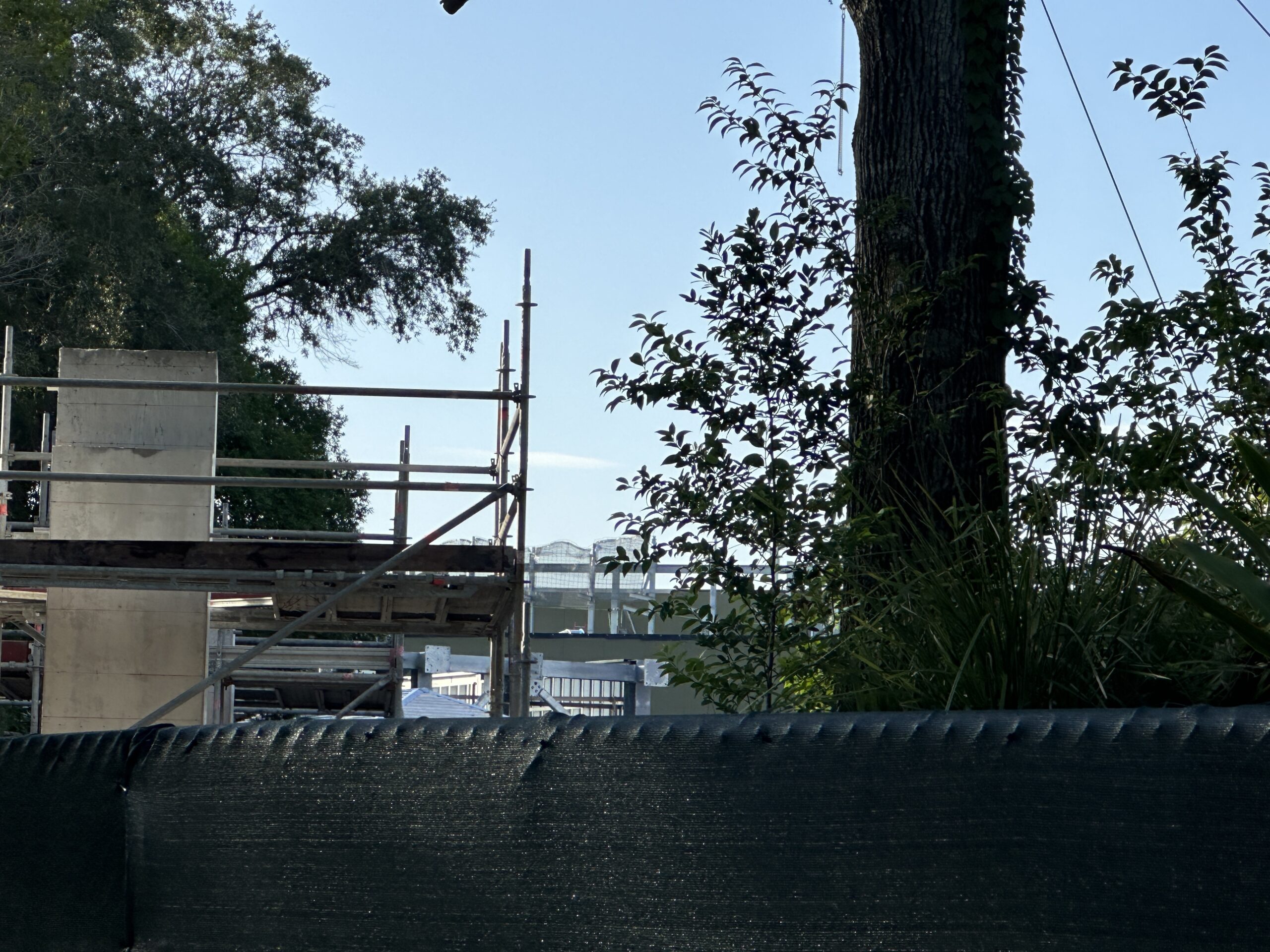 The top of the casita that will house the Encanto ride has reached another milestone. Steel structures have been added to the top of the building for what will be mountainous-style rocks.