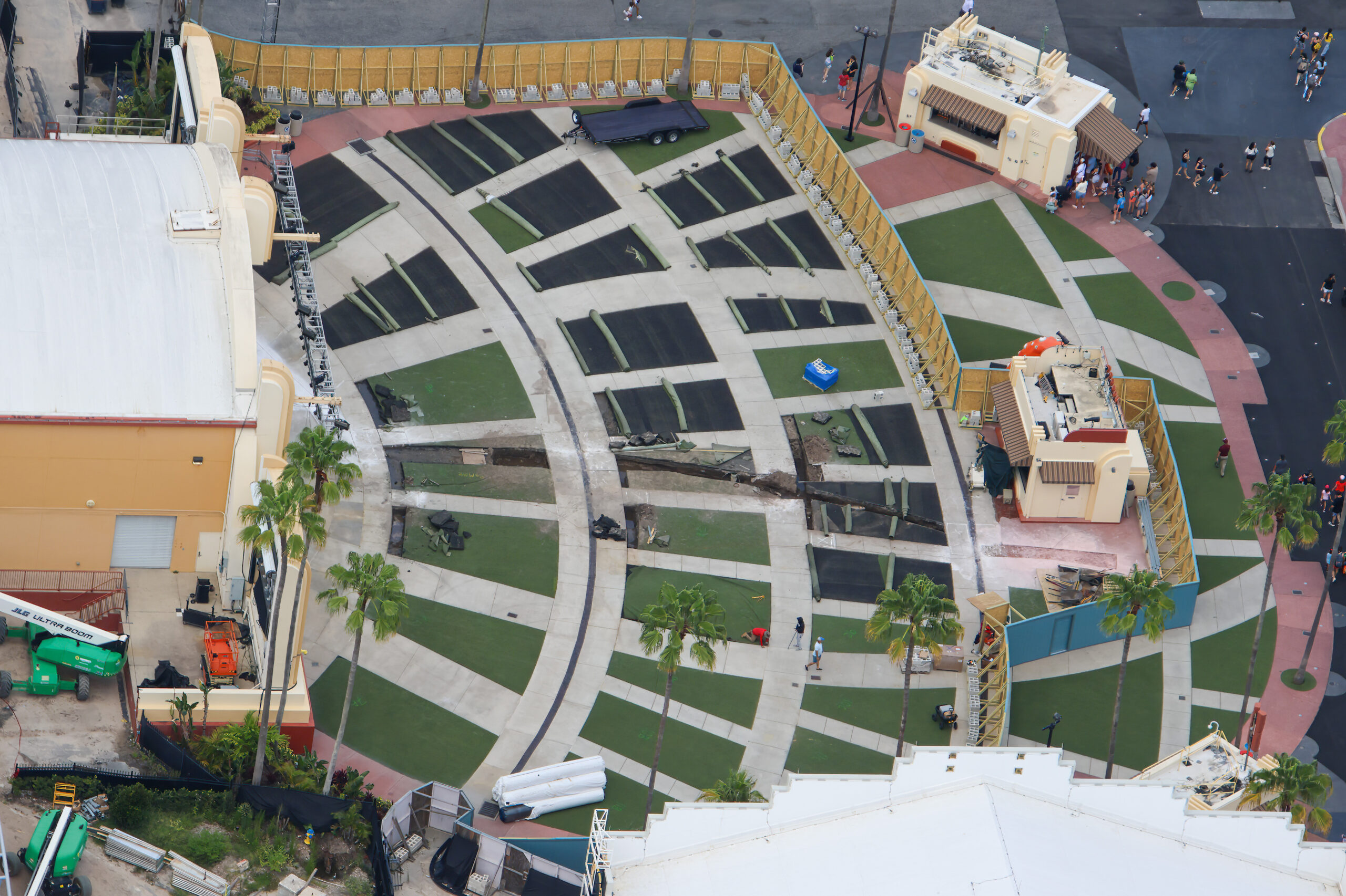 The next major element of Fast & Furious: Hollywood Drift is rising above Universal Studios Florida as crews simultaneously restore portions of Universal Music Plaza below.