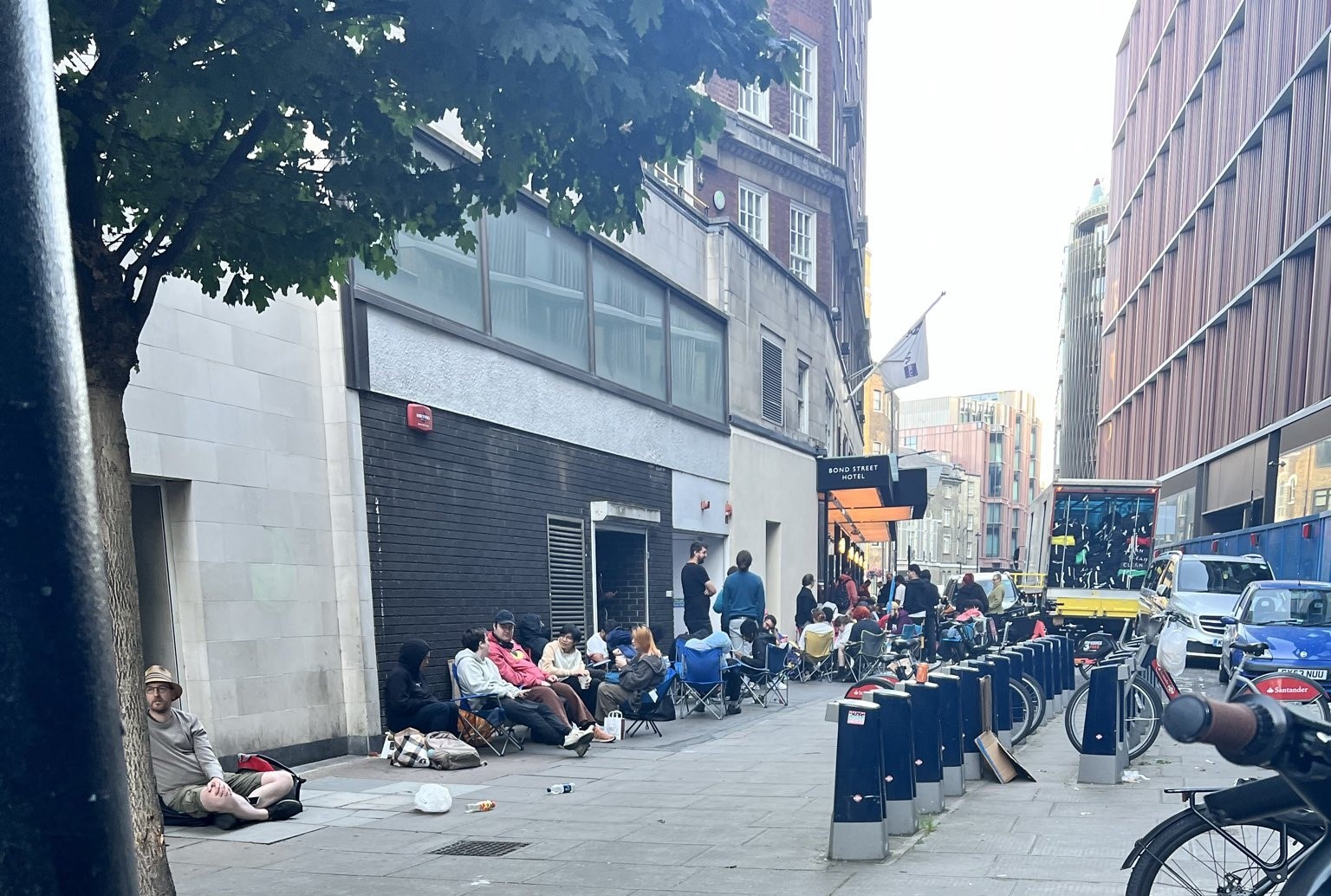 Following disruption outside the Oxford Street Disney Store overnight regarding the release of Disney Lorcana sets, the store was forced to close and cancel the release planned for today, July 17.
