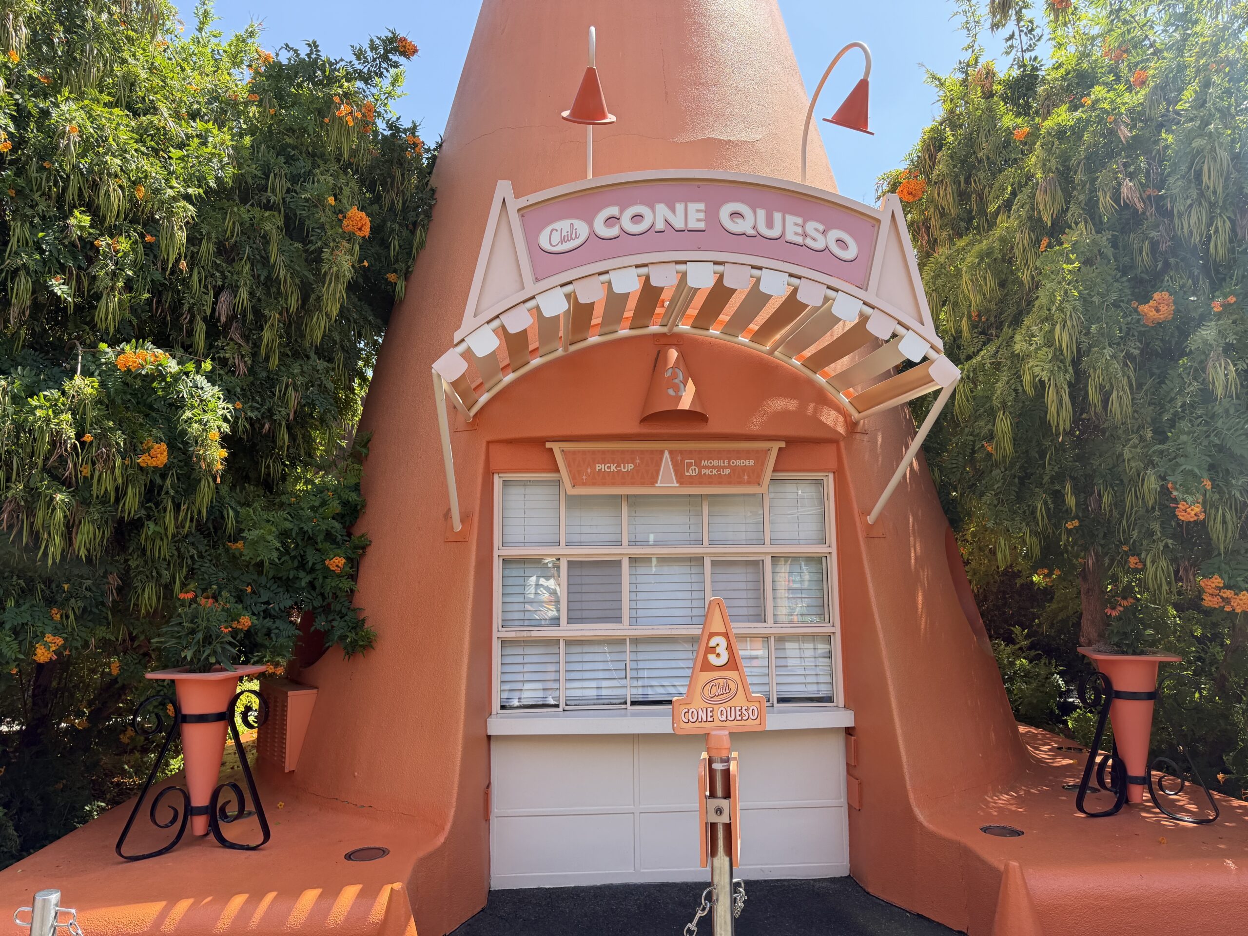 Three of the Cozy Cone Motel locations in Cars Land are closed for brief refurbishments. Cones 2 and 5 were closed for two days earlier this week.