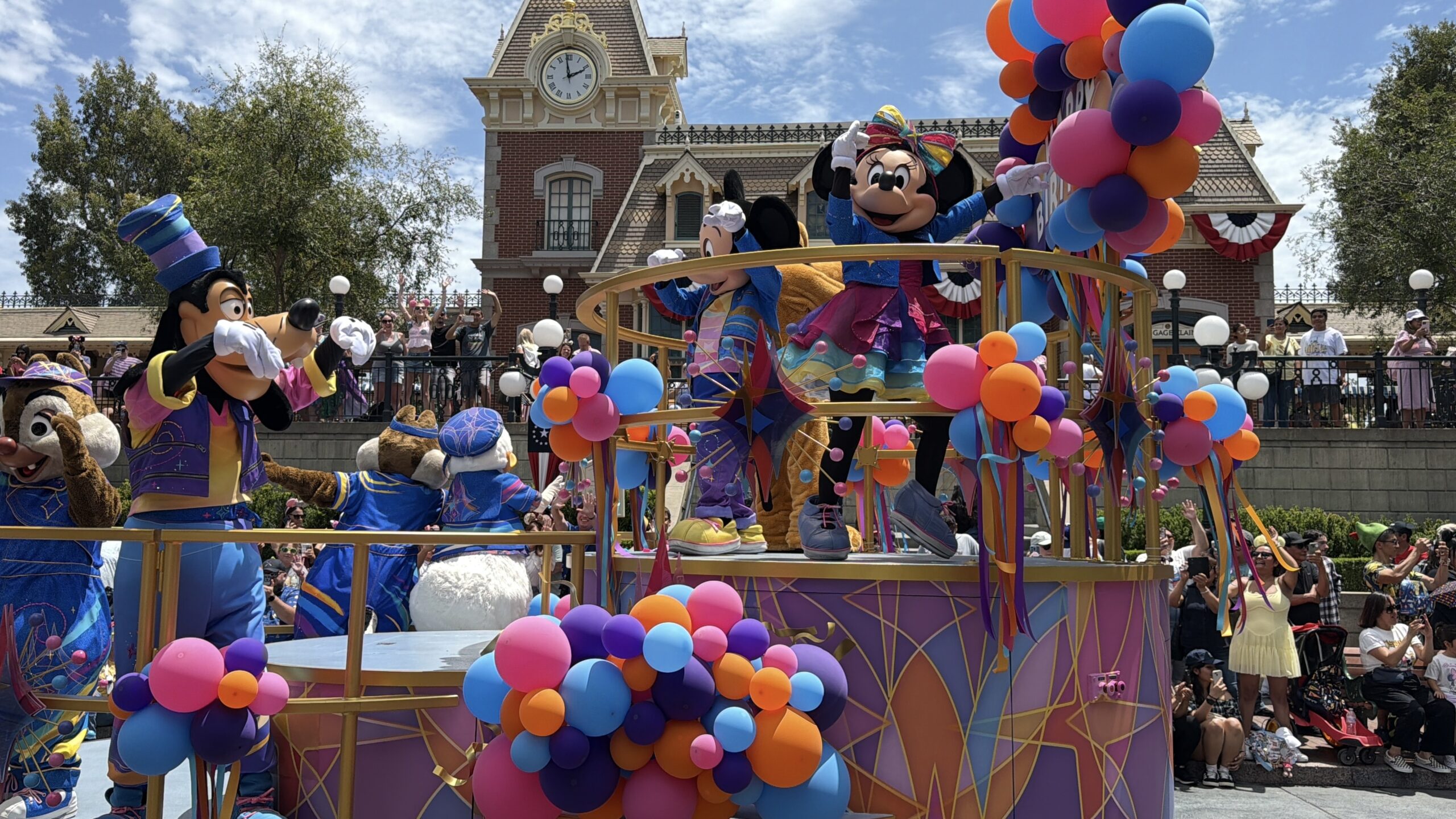 Celebrate Happy Cavalcade - Disneyland's 71st Birthday Celebration Edition