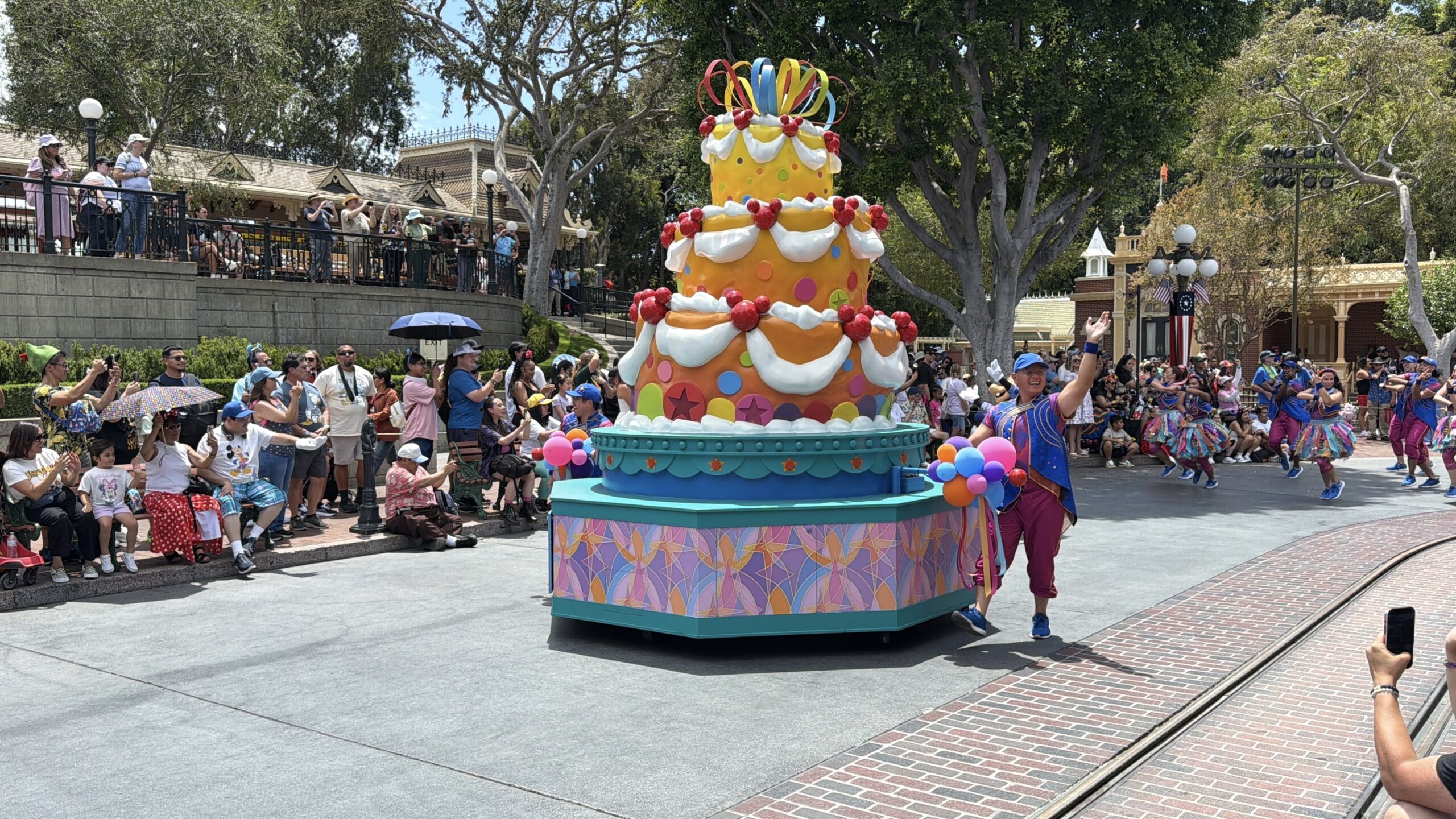 Celebrate Happy Cavalcade - Disneyland's 71st Birthday Celebration Edition