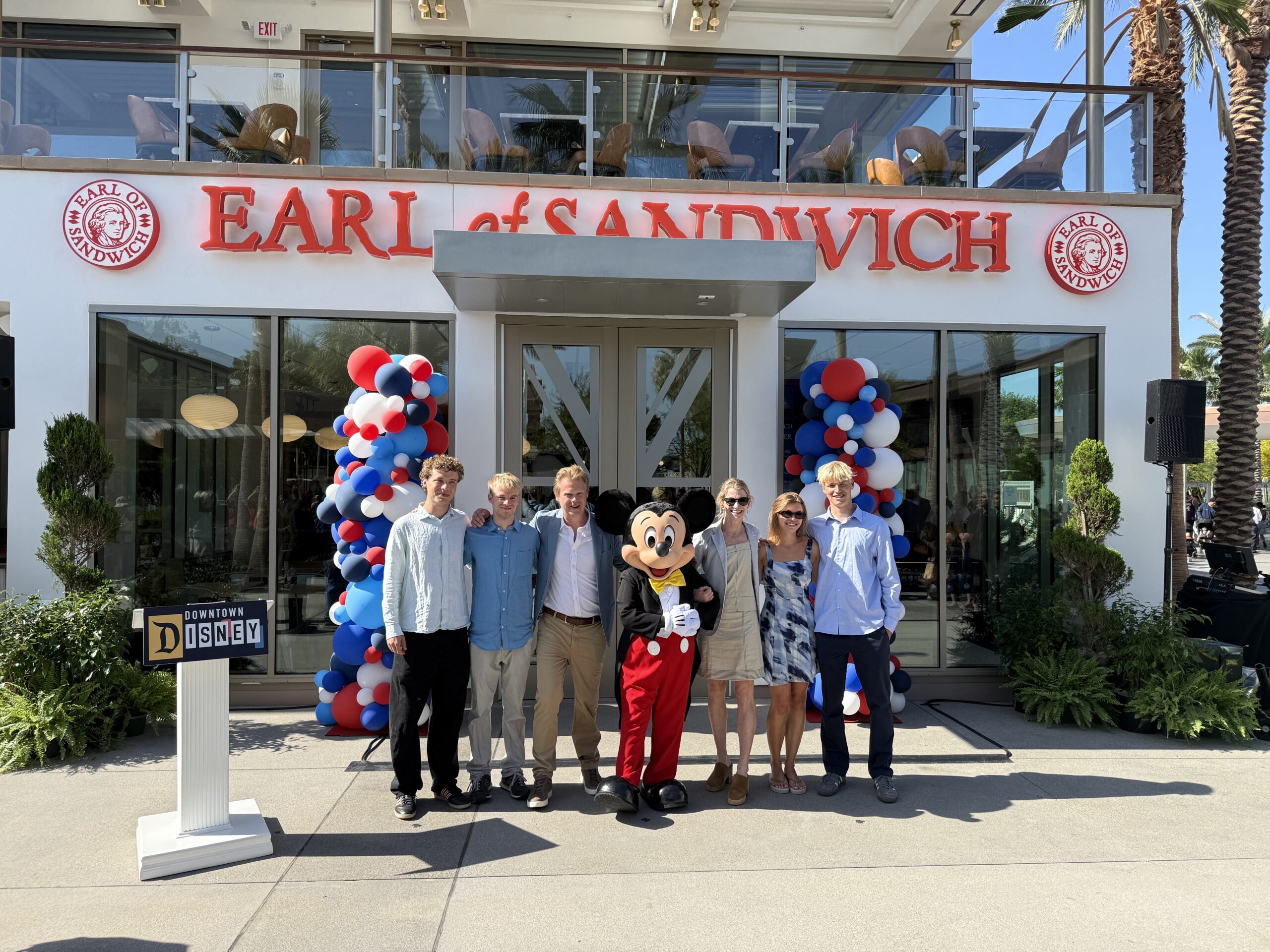 The new Earl of Sandwich location at Downtown Disney District hosted their grand opening on Wednesday morning, July 15.