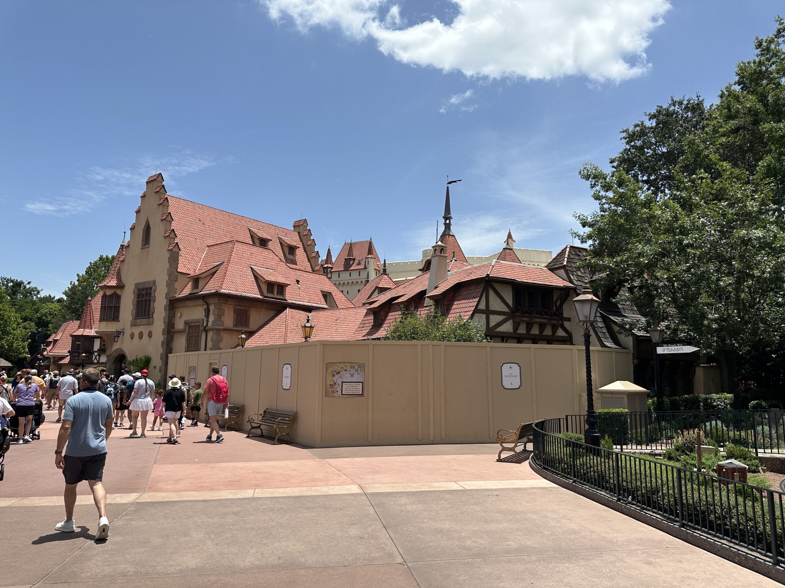 Badezimmer im Deutschland-Pavillon auf der EPCOT – WDWNT wegen Renovierung geschlossen