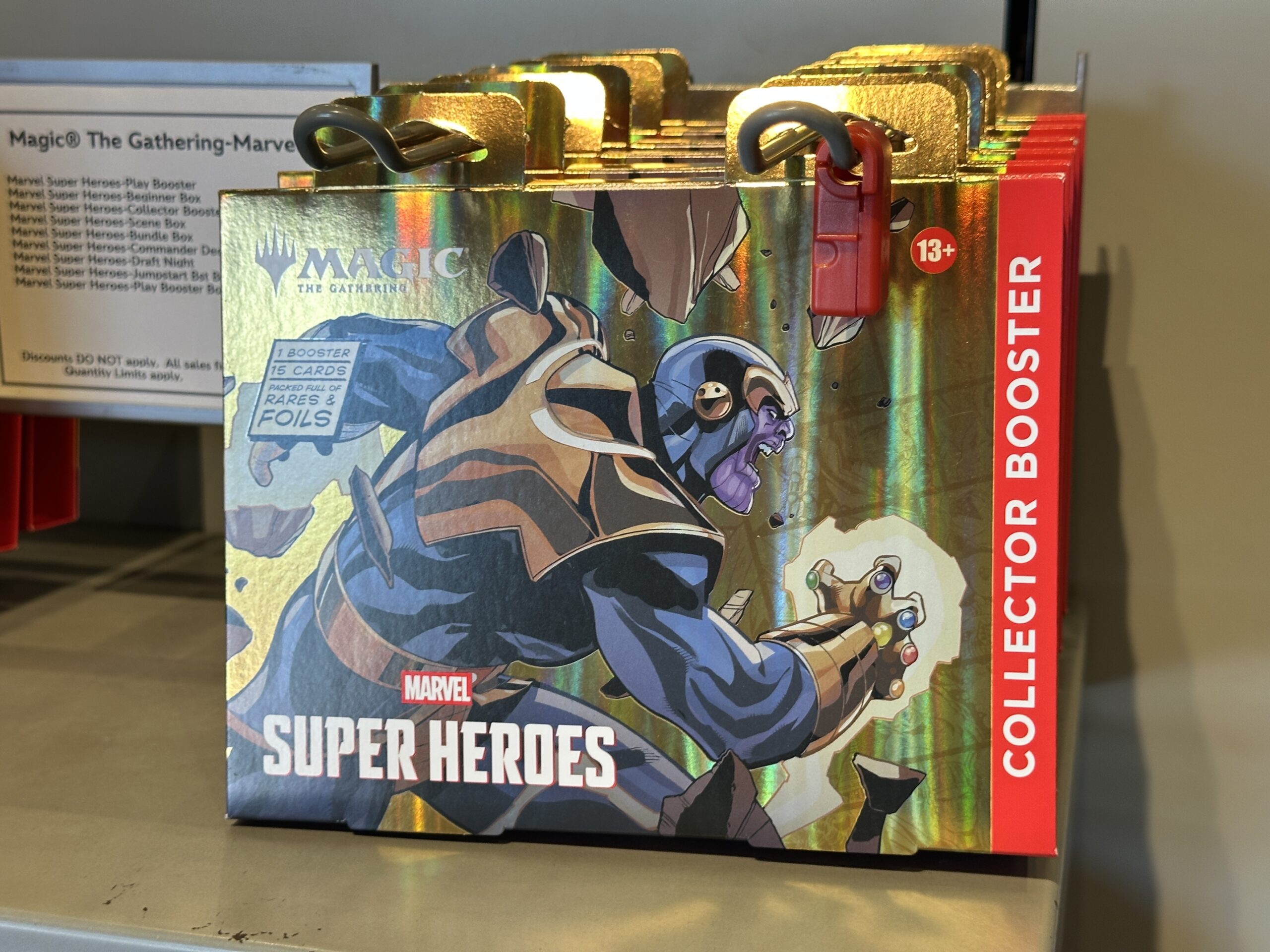 This collector booster with Thanos on the cover comes with one booster and 15 cards. According to the box, it has several foils and rares.