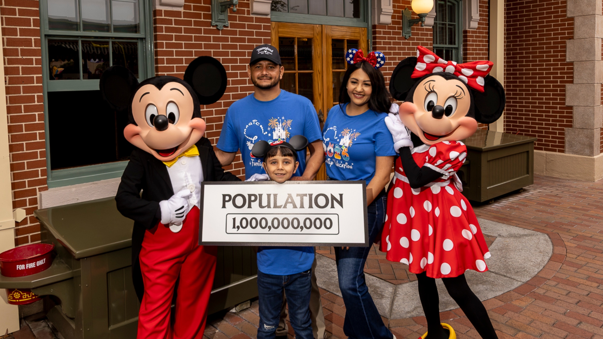 Andres Robles from Arizona was celebrating his 8th birthday with his family today, July 3, at Disneyland when he was surprised to be chosen as the billionth guest at the resort. He and his family helped Disney Ambassadors unveil the updated population of Disneyland sign to one billion and had a special visit with Mickey, Minnie, Donald, and Daisy.