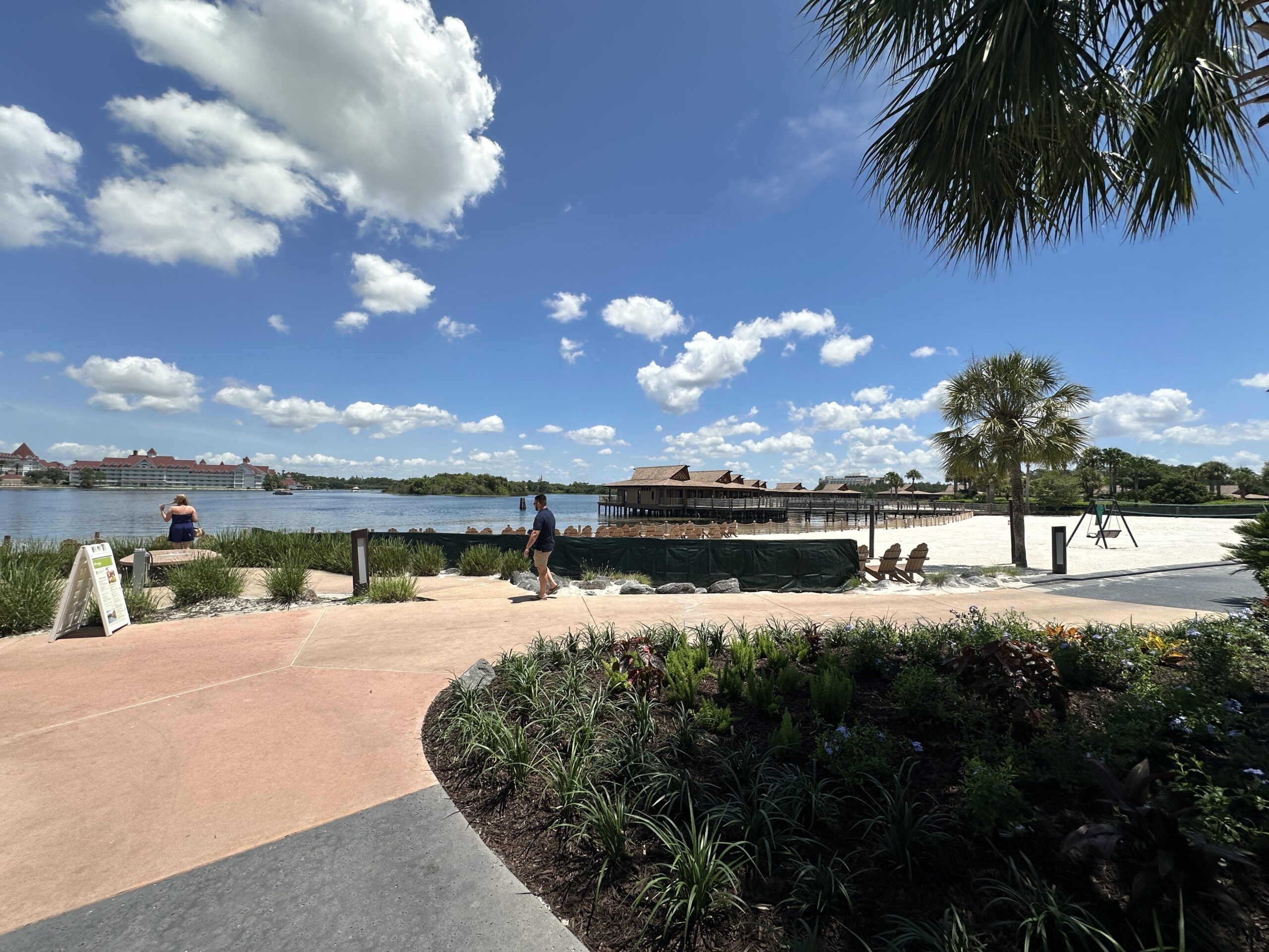 Barriers are being installed along the beach line at Disney's Polynesian Village Resort. As of today, they are only blocking a section of the beach access on the lefthand side of the chairs.