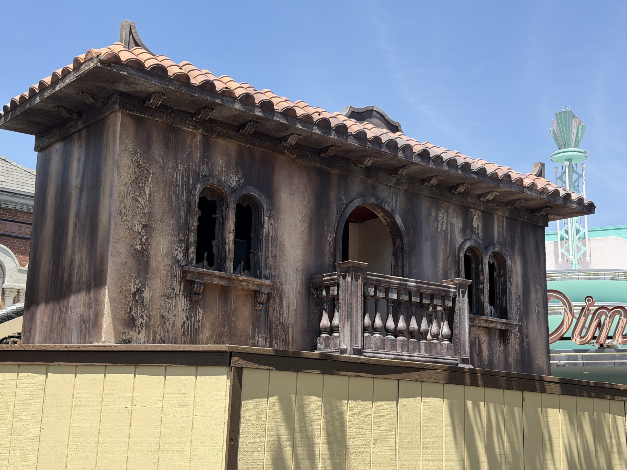 HHN Houses Progress