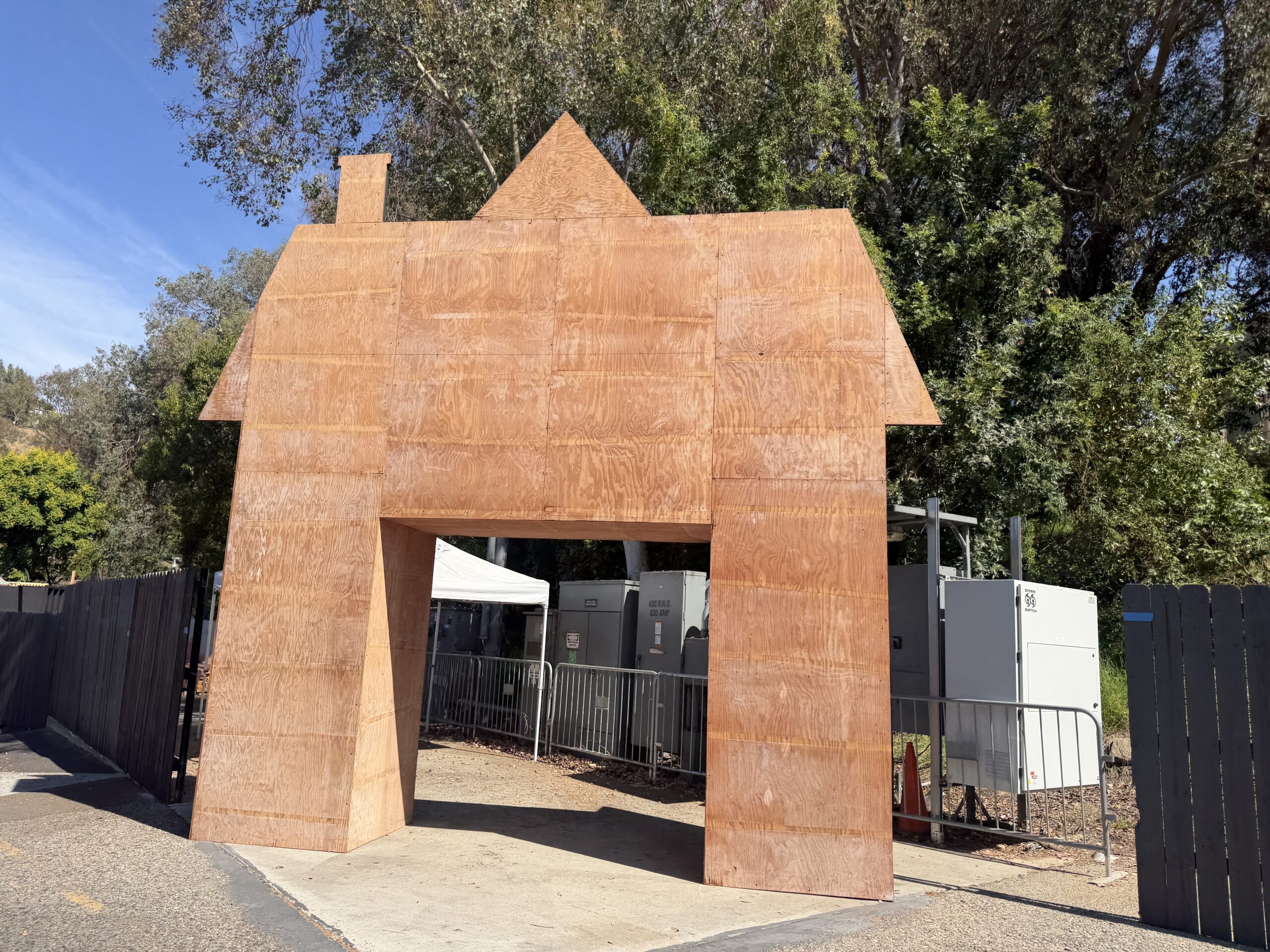 HHN Houses Progress