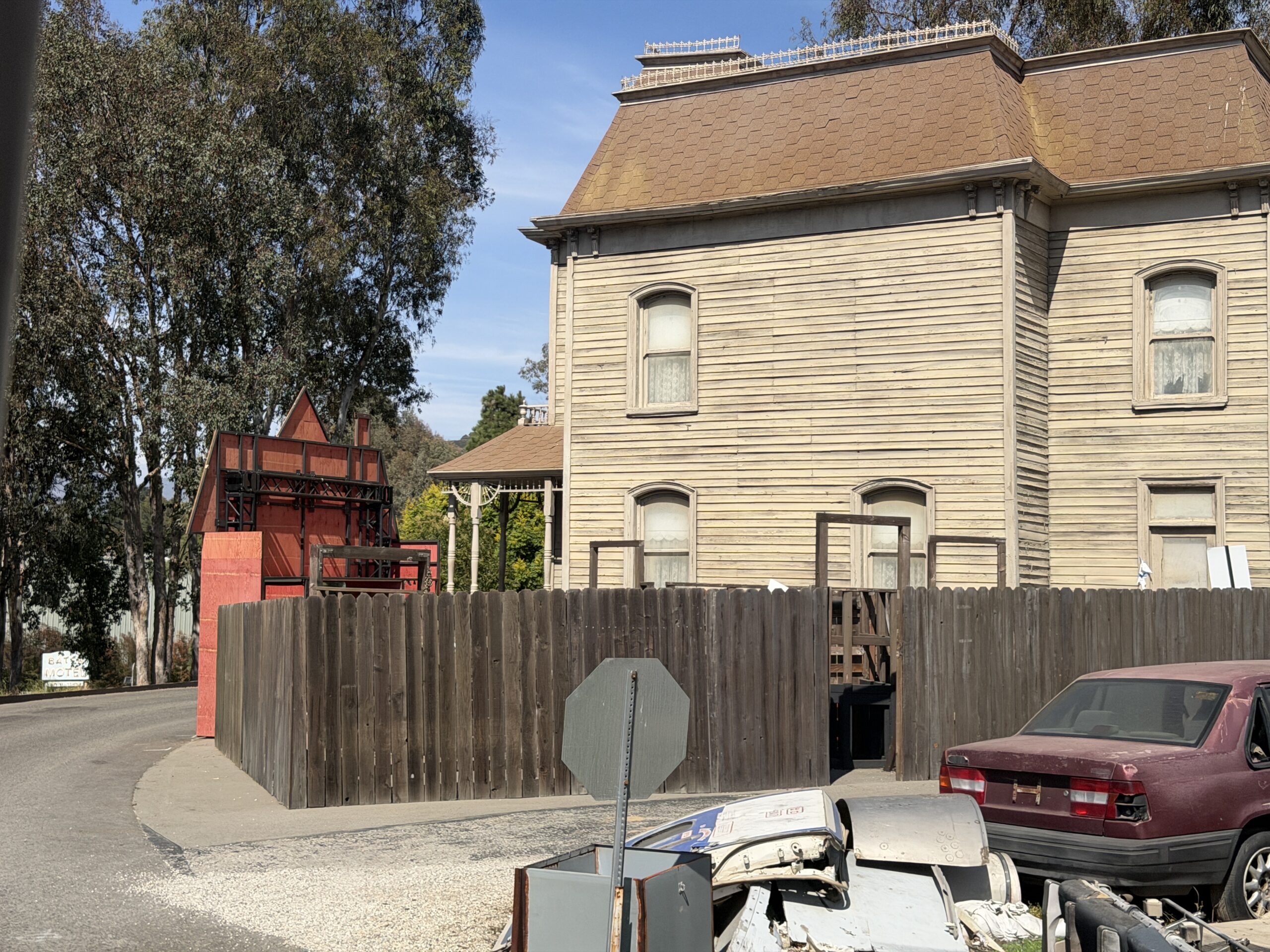 HHN Houses Progress