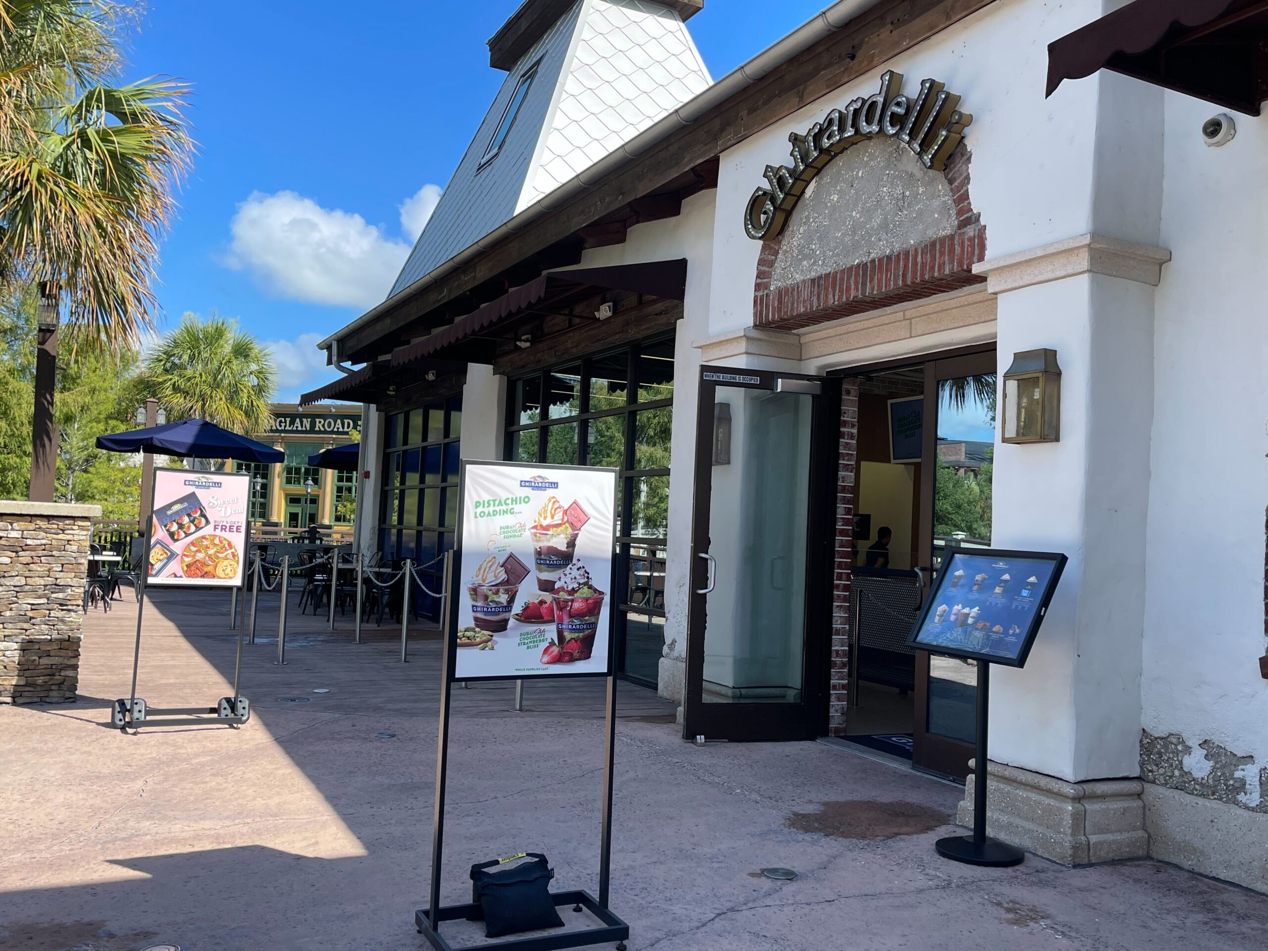 The temporary Ghiradelli Soda Fountain & Chocolate Shop location has opened at Disney Springs as the permanent location closes for renovations.
