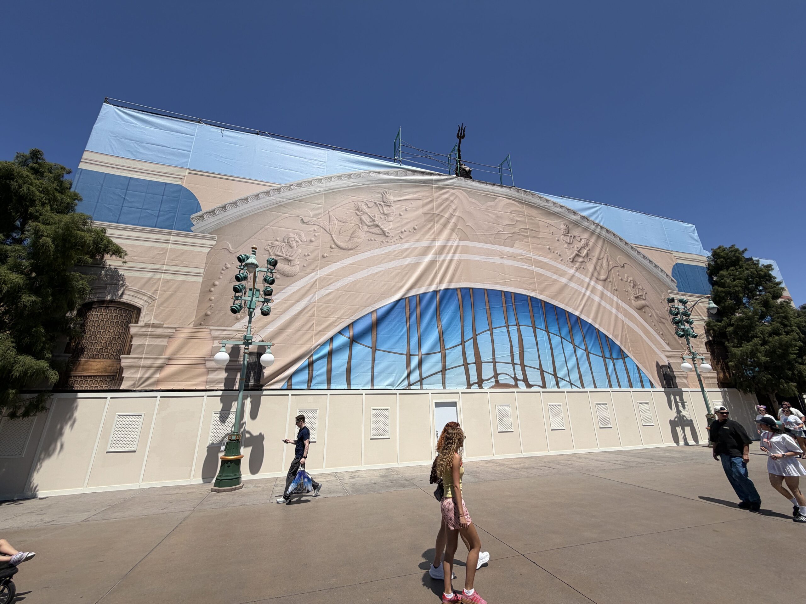 A themed scrim has been added to The Little Mermaid ~ Ariel’s Undersea Adventure in Disney's California Adventure Park at Disneyland Resort.