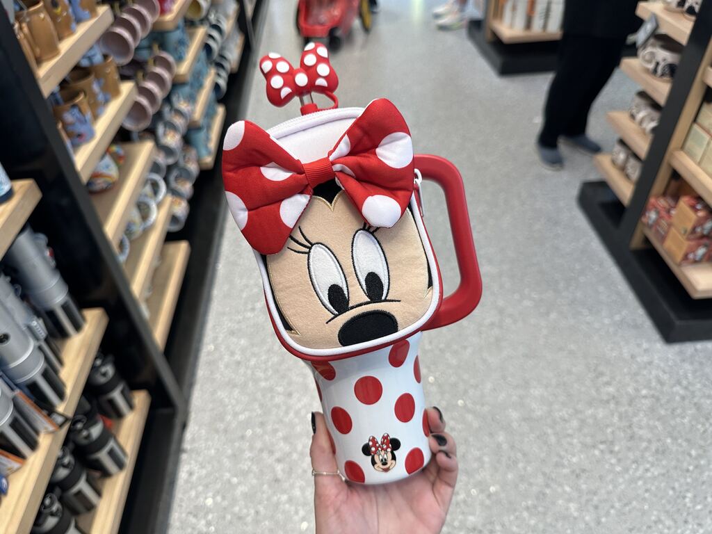 Minnie and Daisy Drink Tumblers Now Available at Walt Disney World