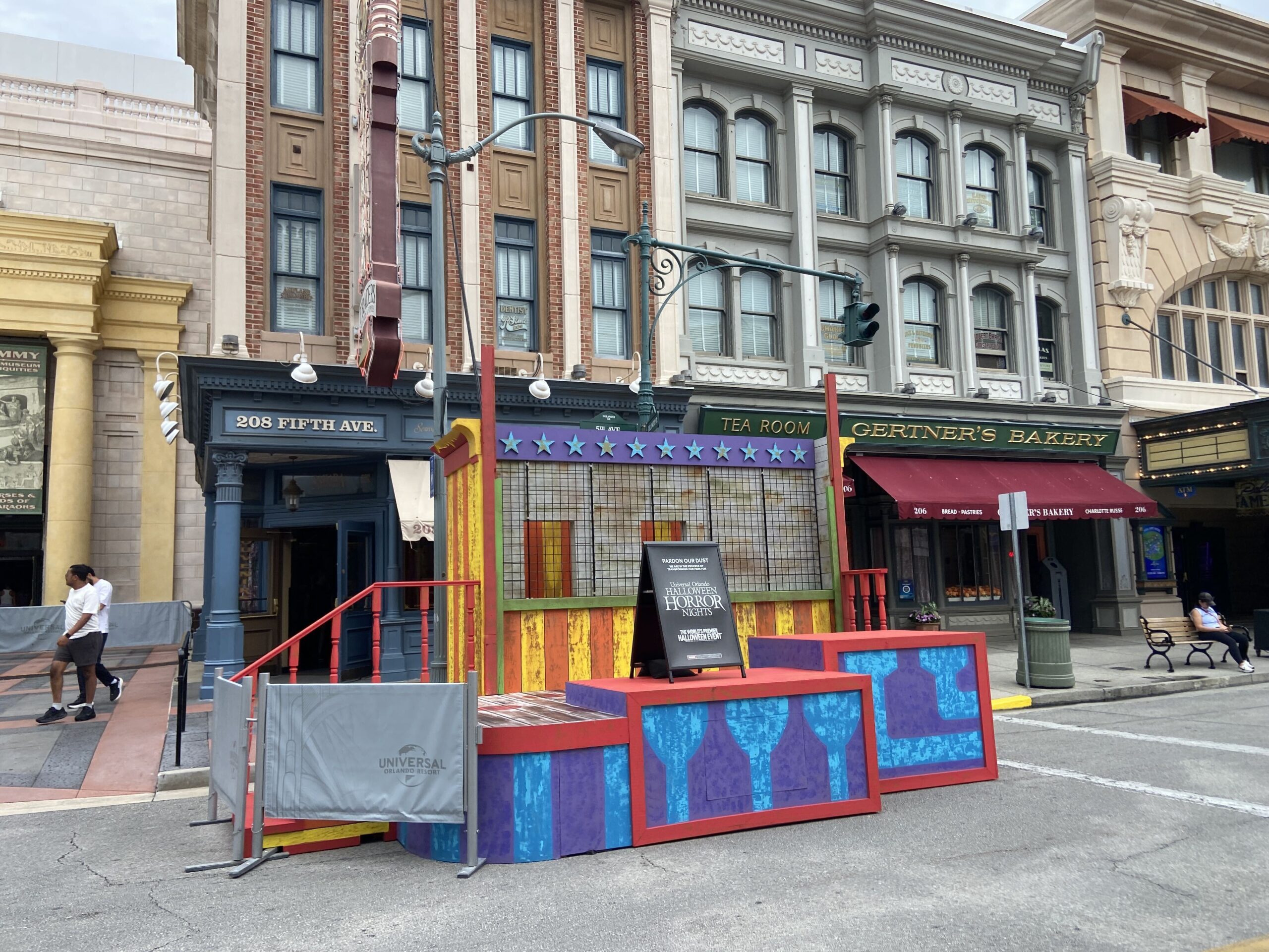 Crews installed more scare zone props at Universal Studios Florida this weekend as Halloween Horror Nights 35 gets closer. This year's scare zones are Infernal Carnival of Nightmares, Downtown Clowntown, Sideshow of Decay, and FORTNITEMARES.
