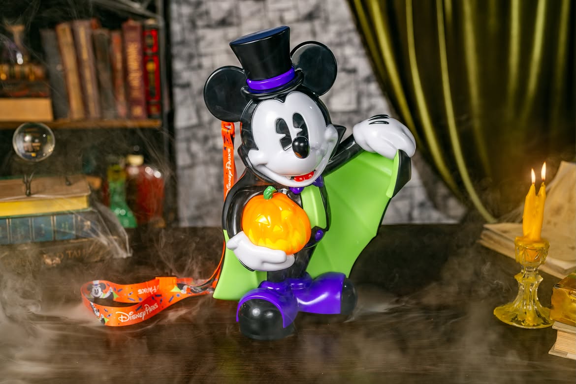 Vampire Mickey Bucket and Winnie the Pooh Sipper Revealed, Stitch