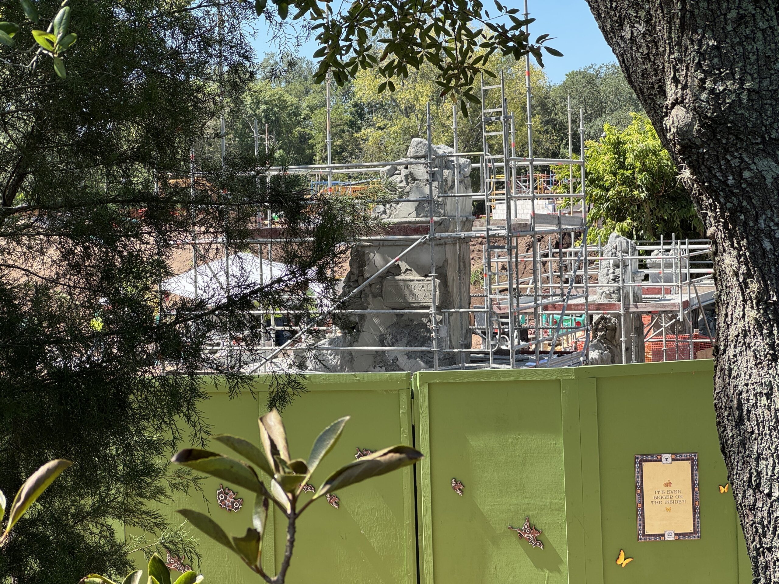 Carved ‘Tropical Americas’ Marquee Sign Visible on Entrance Column at Disney’s Animal Kingdom
