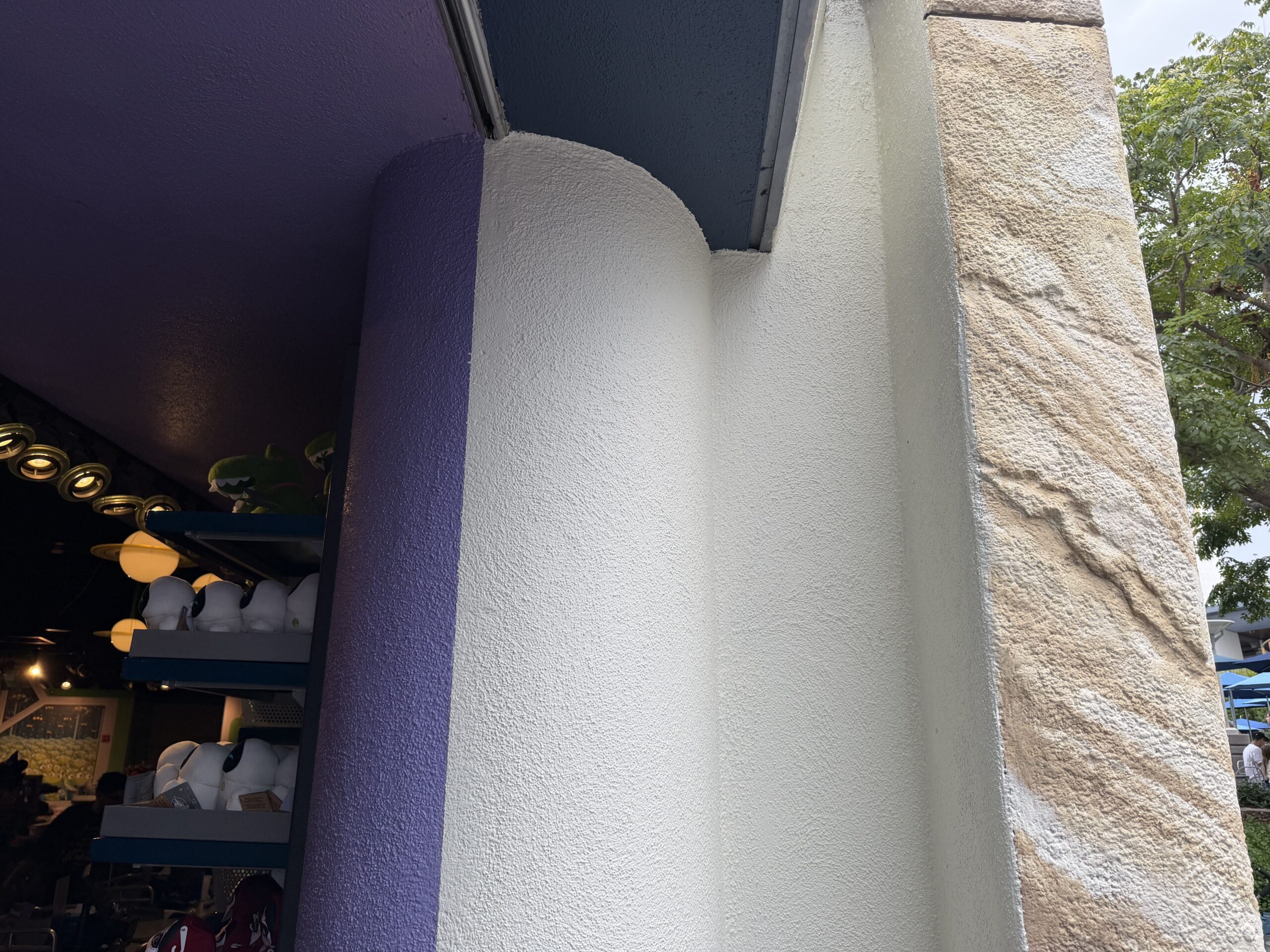 Little Green Men Store Command Entrance Refurbishment Complete at Disneyland Resort