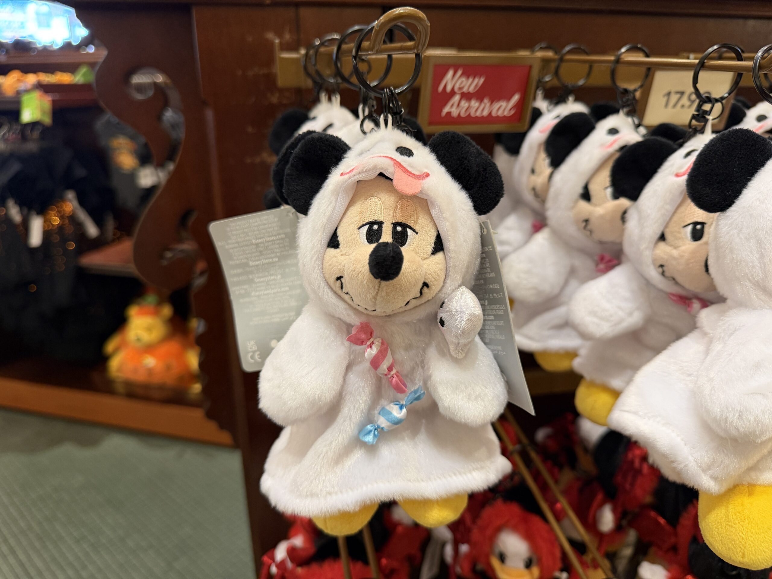 Mickey Mouse, Donald Duck, Winnie the Pooh, and Green Alien Halloween Costume Bag Charms Arrive at Disneyland