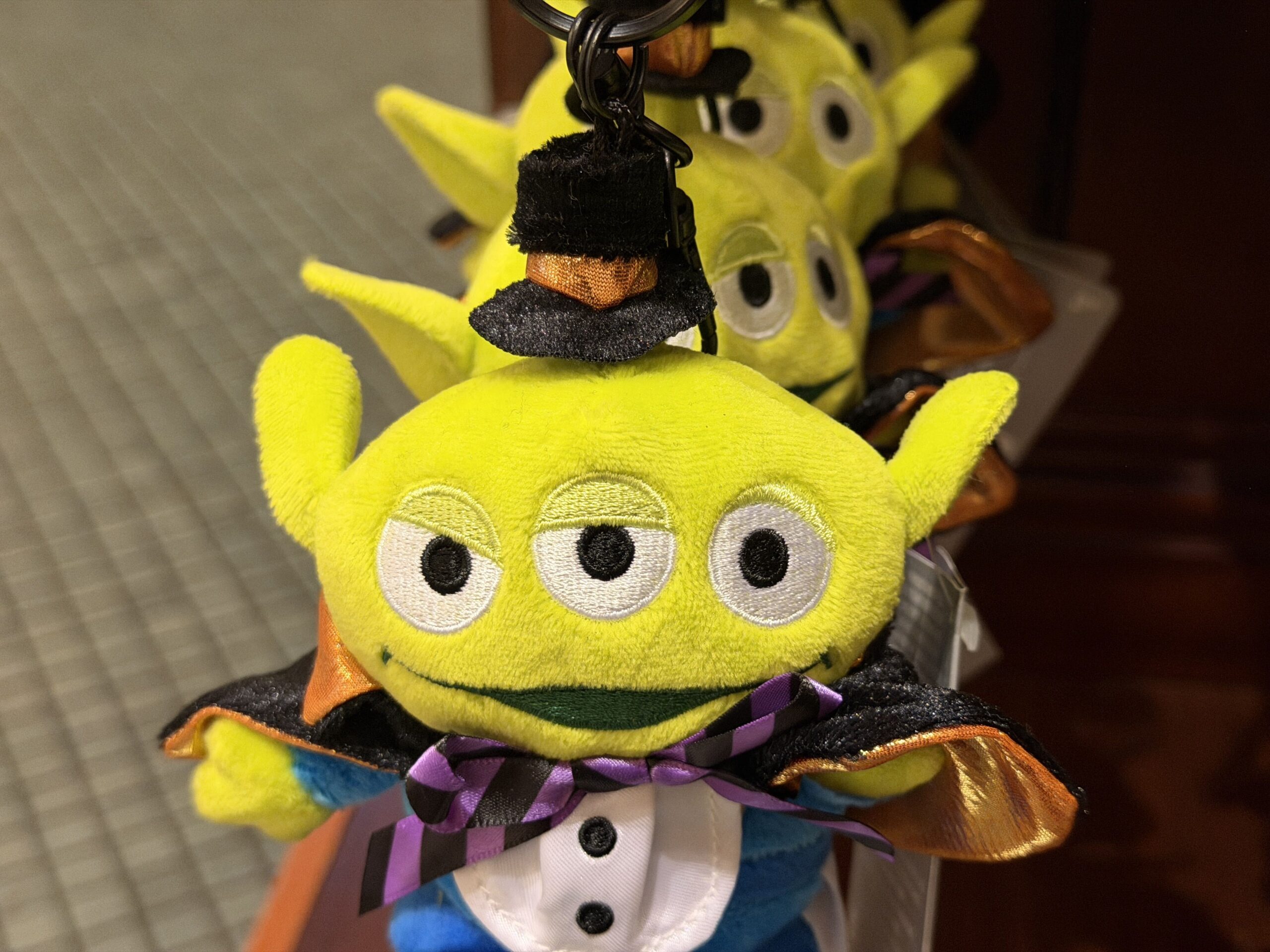 Mickey Mouse, Donald Duck, Winnie the Pooh, and Green Alien Halloween Costume Bag Charms Arrive at Disneyland