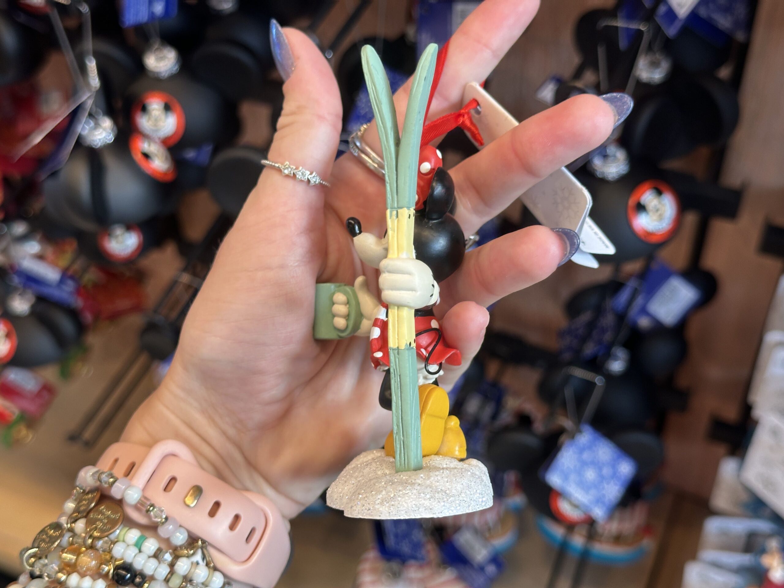 Minnie ornament