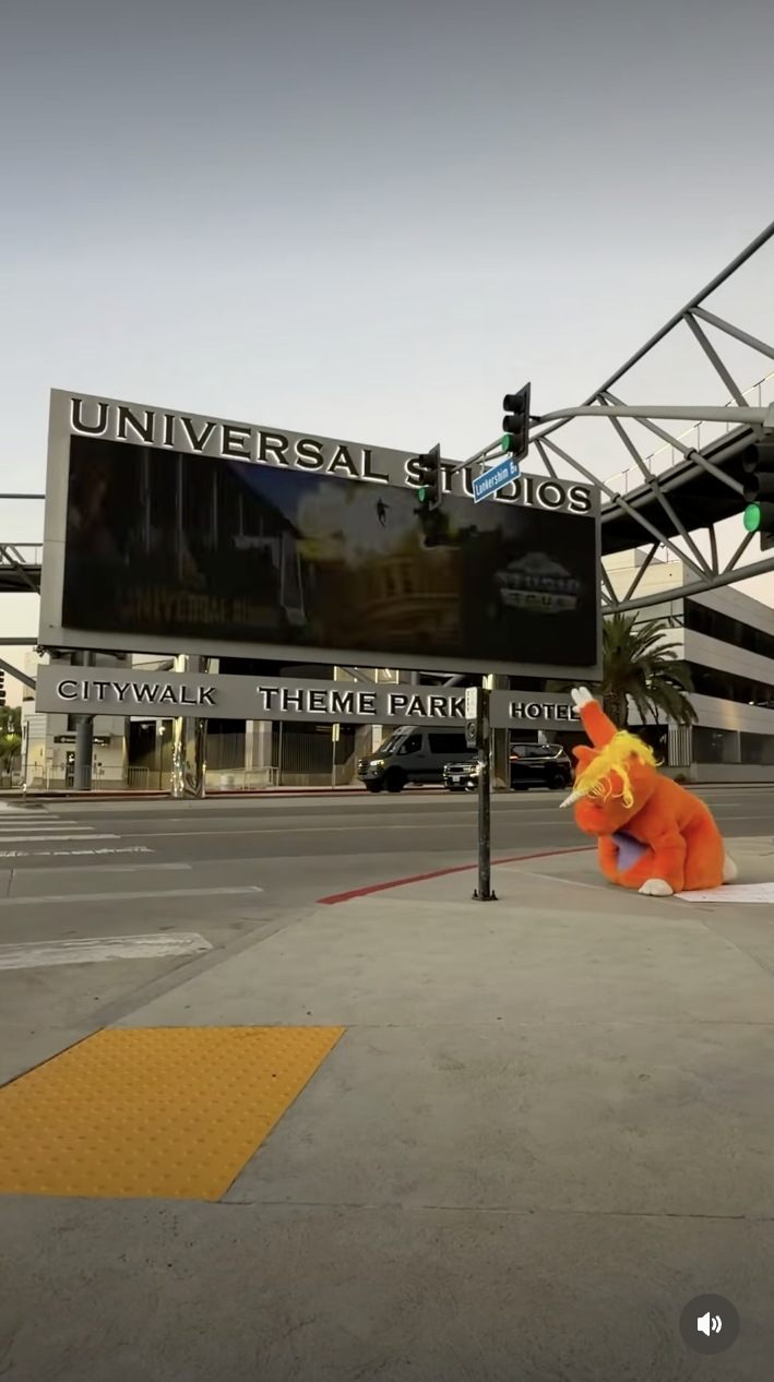 Buddy the Unicorn from the new horror comedy film Buddy visited opening night of Halloween Horror Nights at Universal Studios Hollywood — only to be kicked out.