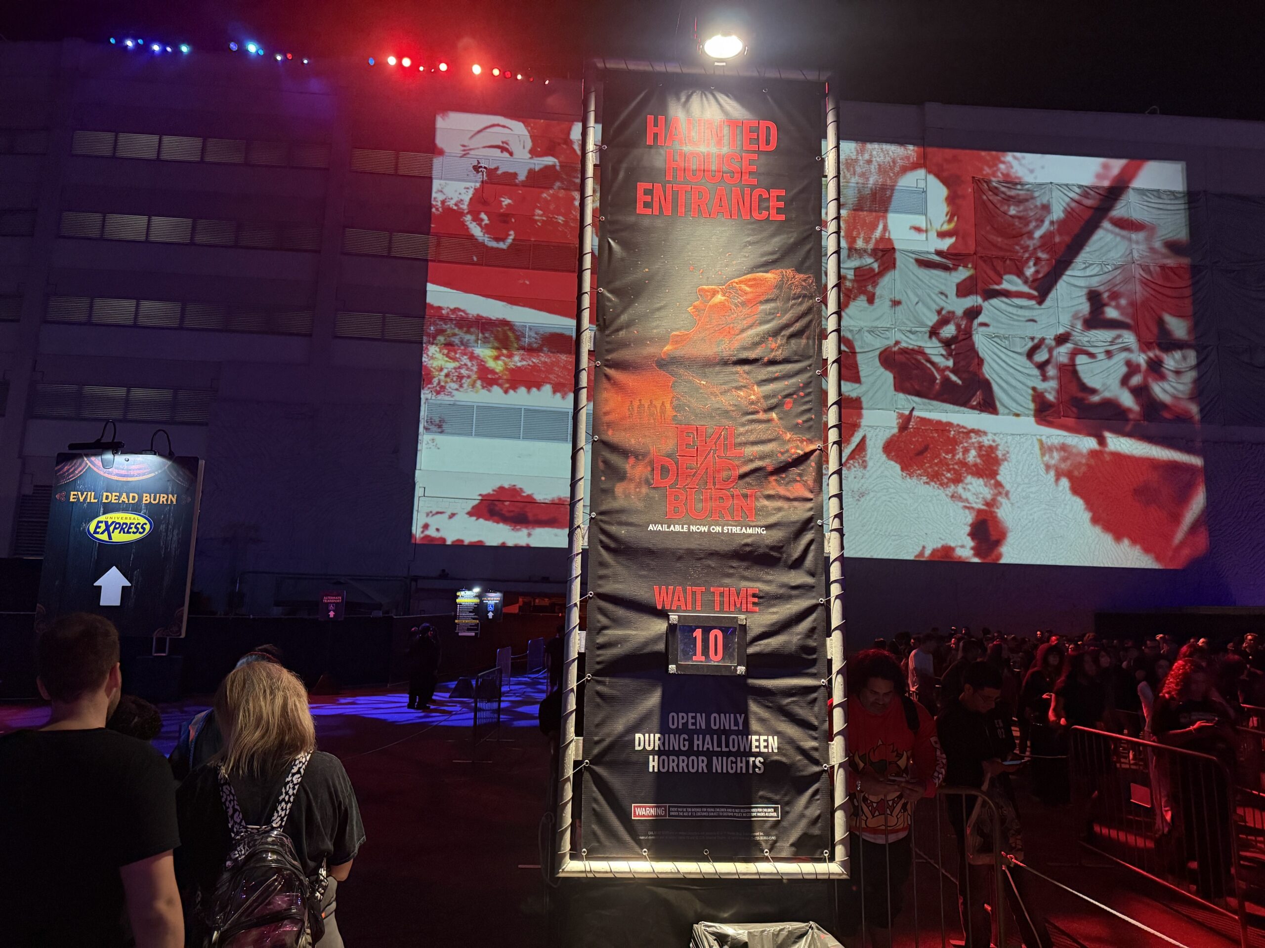 PHOTOS, VIDEO: ‘Evil Dead Burn’ Haunted House at Halloween Horror Nights 2026