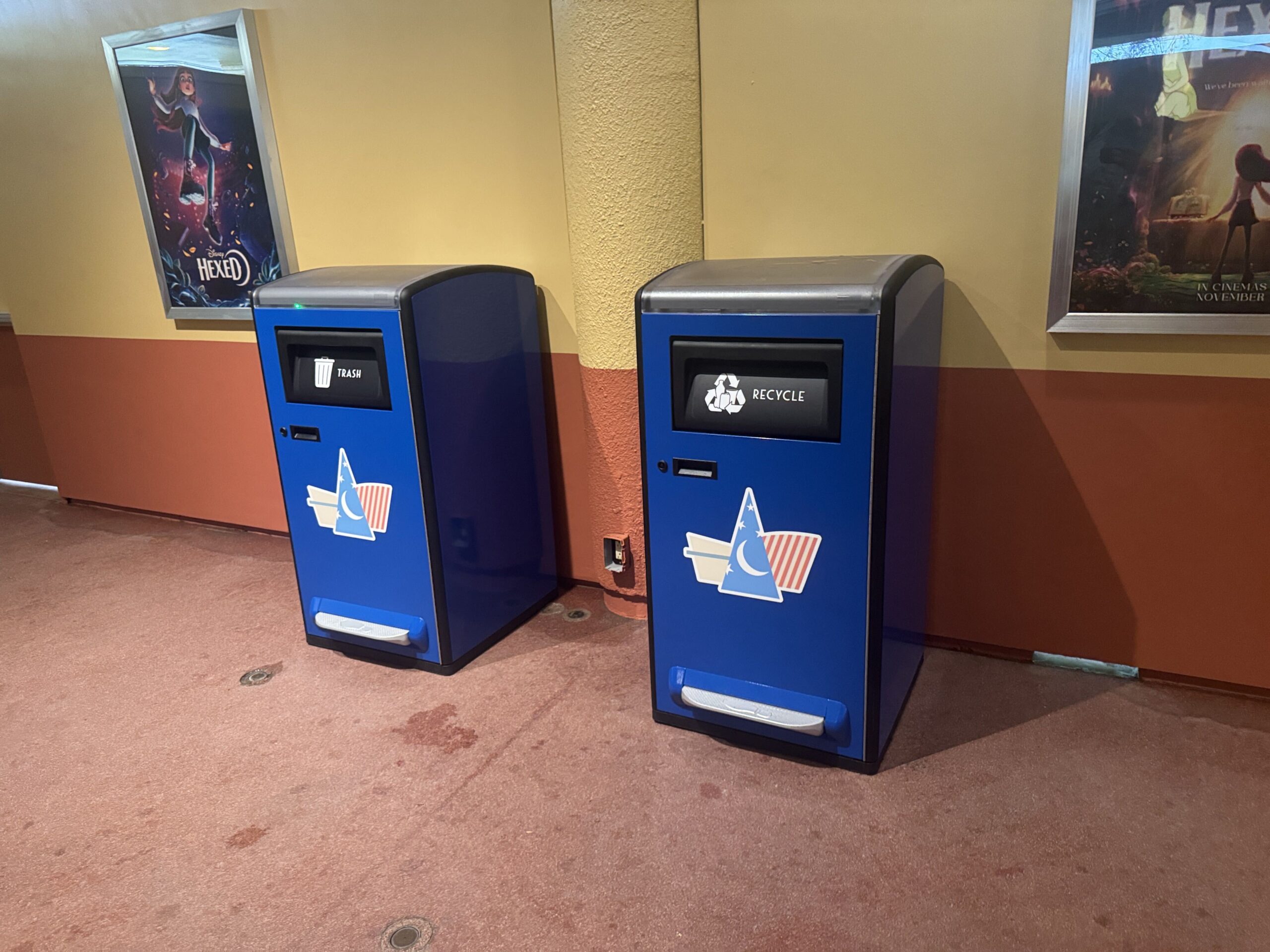 Mickey’s Sorcerer Hat Featured on Solar-Powered Cans in Animation Courtyard at Disney’s Hollywood Studios